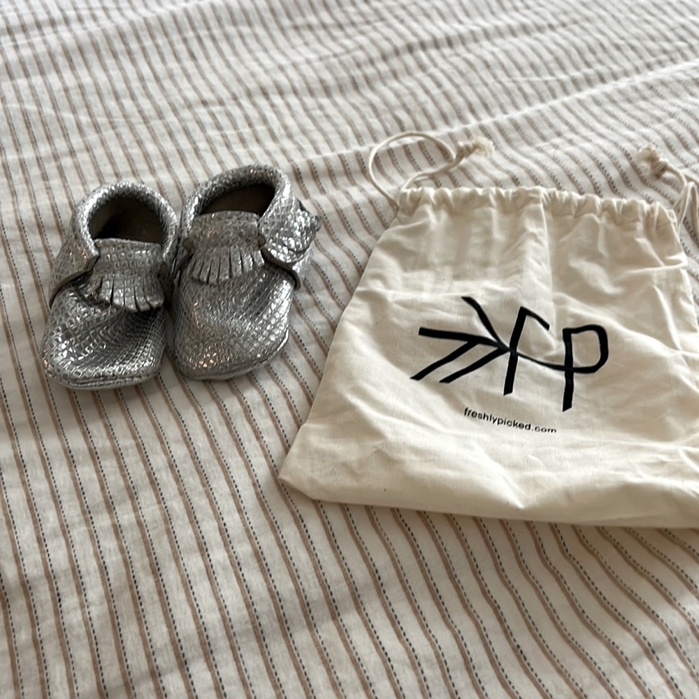 Freshly Picked Metallic Silver Soft Sole Baby Moccasins- Size 2